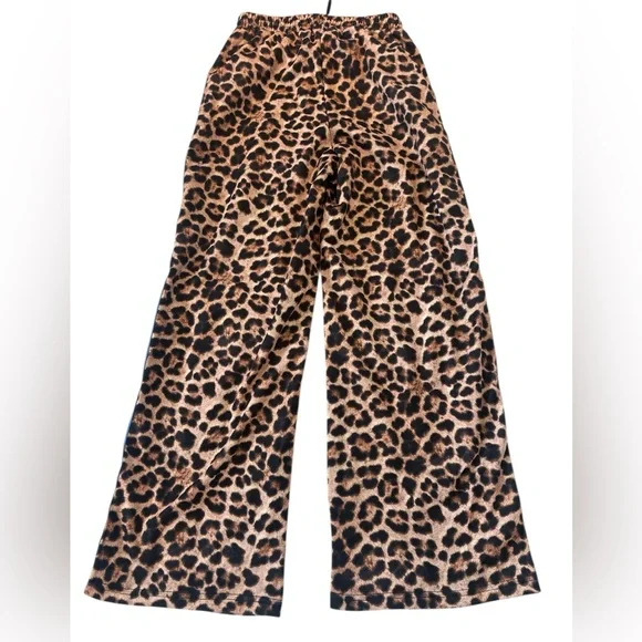 Missguided leopard print side stripe track pants - Picture 10 of 13